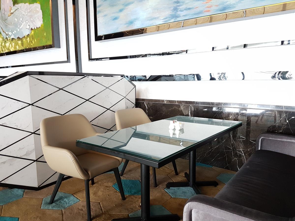 Altabia Suites At Times Squarer Kuala Lumpur Exteriör bild